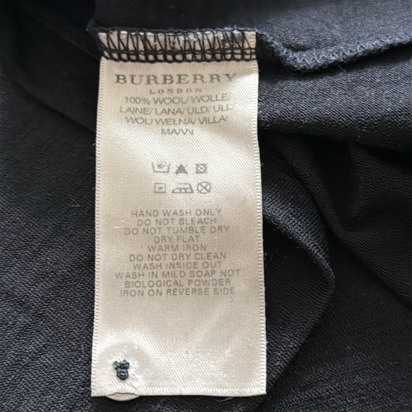 Burberry London Turtleneck Sweater - Picture 6 of 6